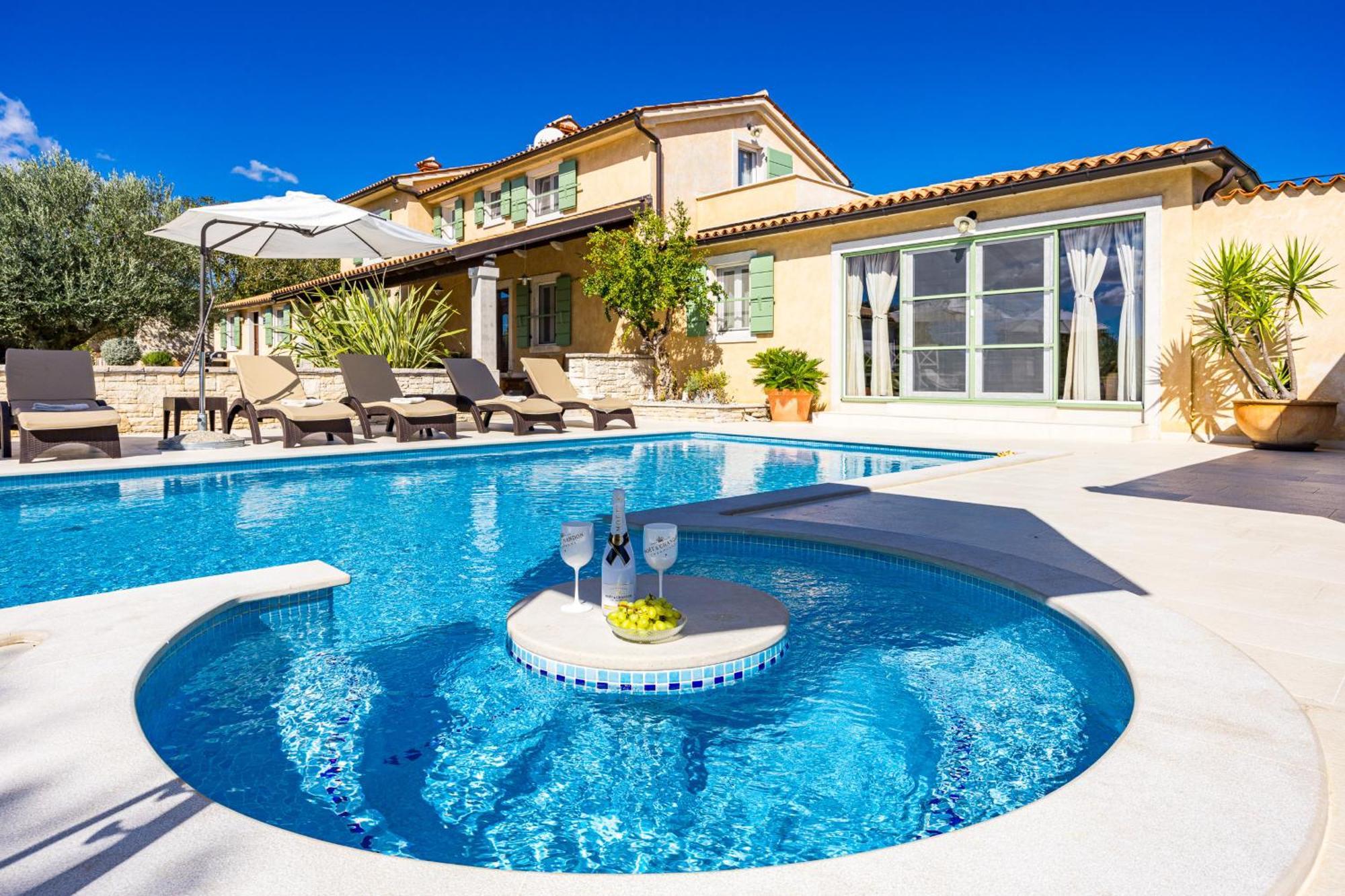 Vlacich For 8 People Near Labin - Rabac With Heated Pool & Sea View - Only 2 Km From Trget